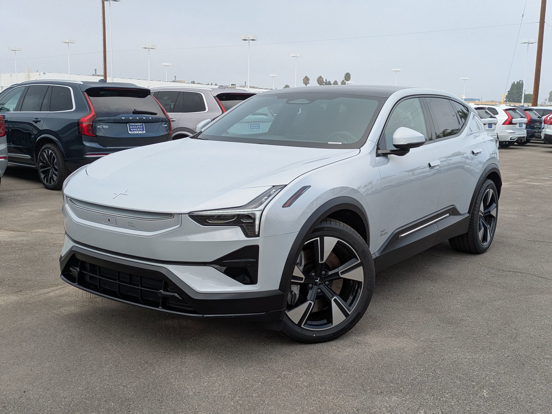 2025 Polestar 3 Base's photo