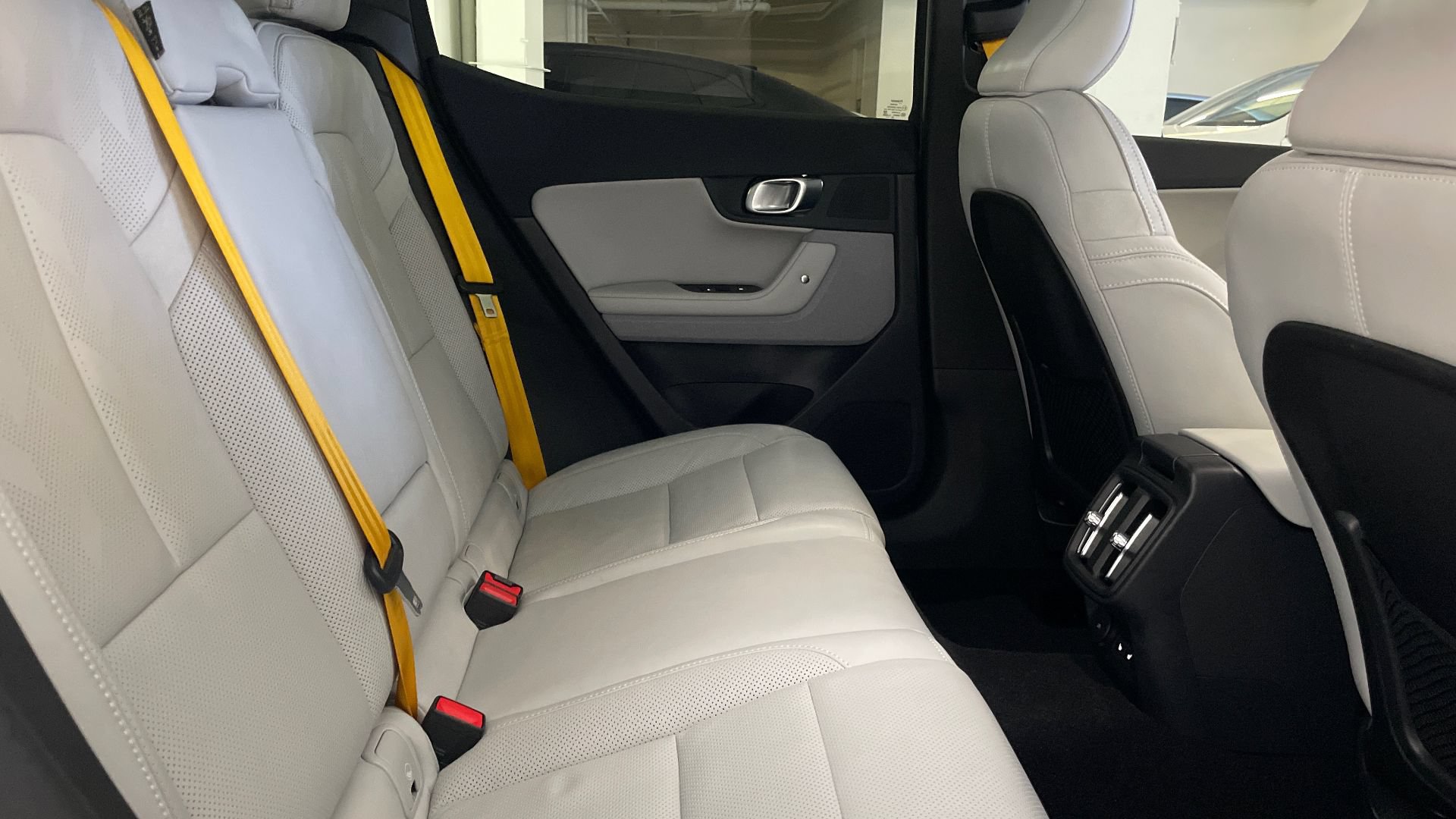 2023 Polestar 2 Performance - Photo 19