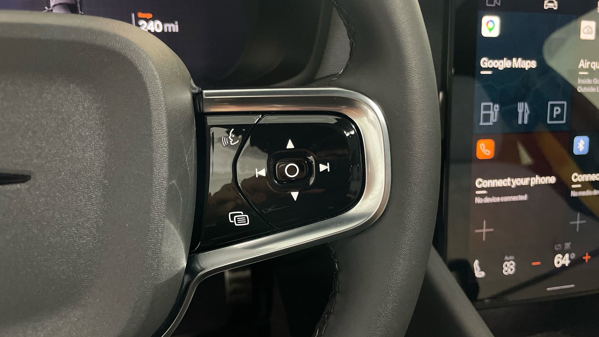 2023 Polestar 2 Performance - Photo 10