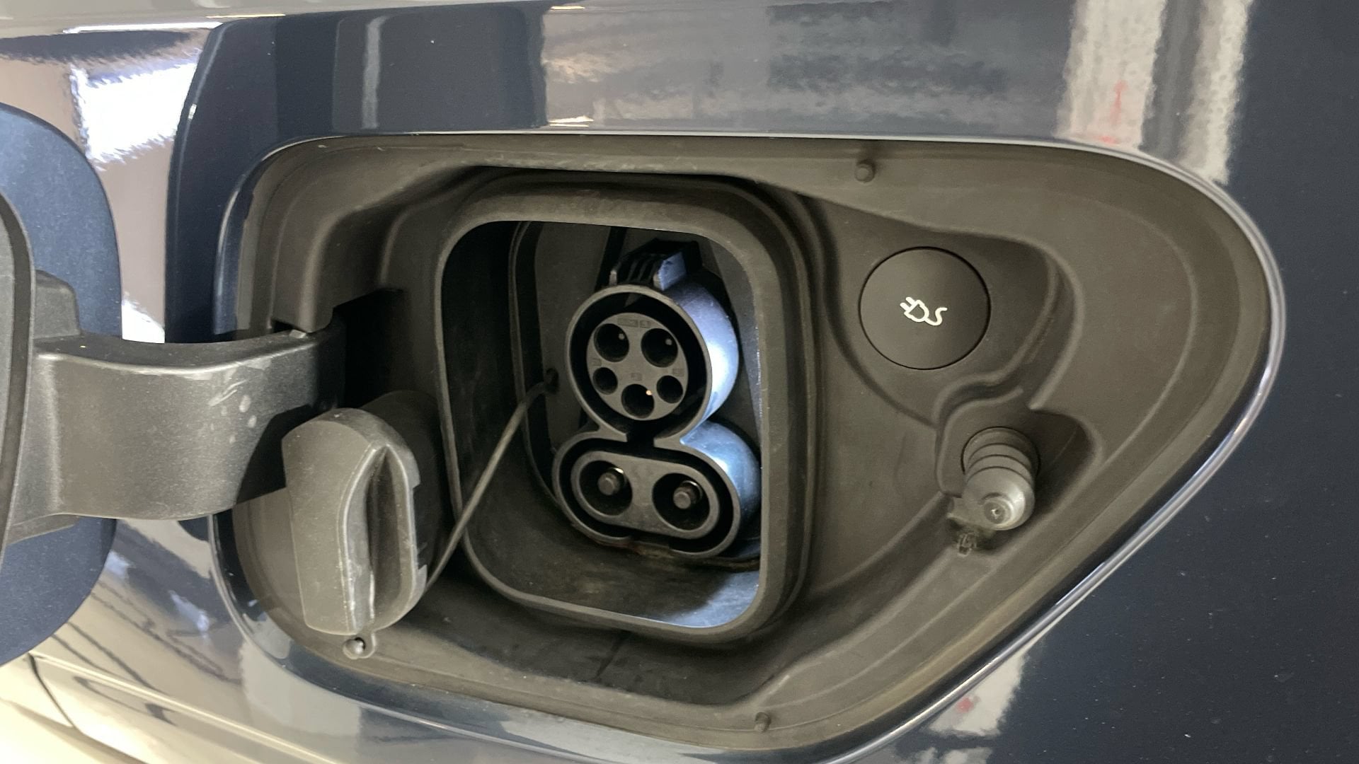 2023 Polestar 2 Plus - Photo 28