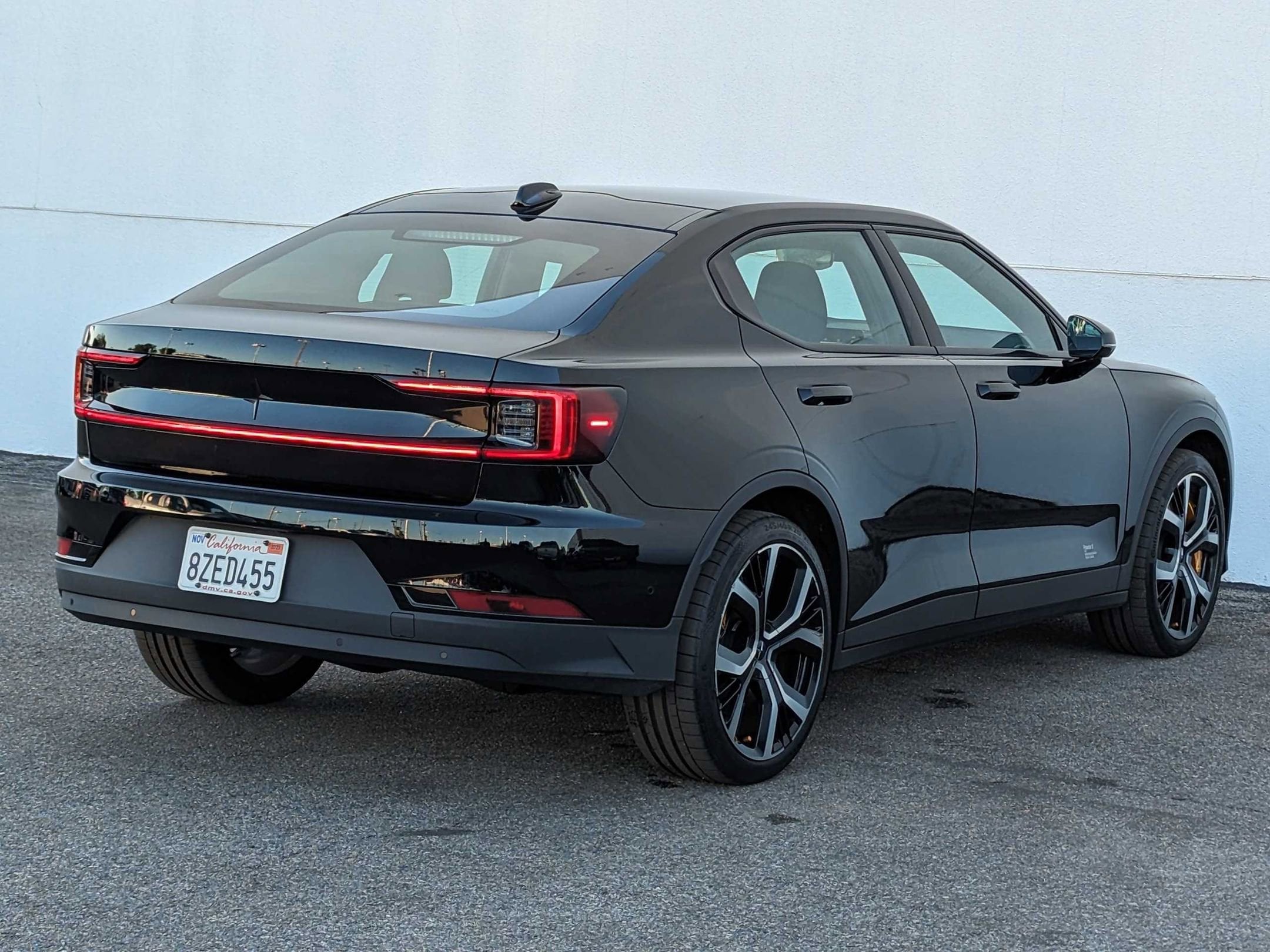 2022 Polestar Polestar 2 Long Range Dual Motor photo 4