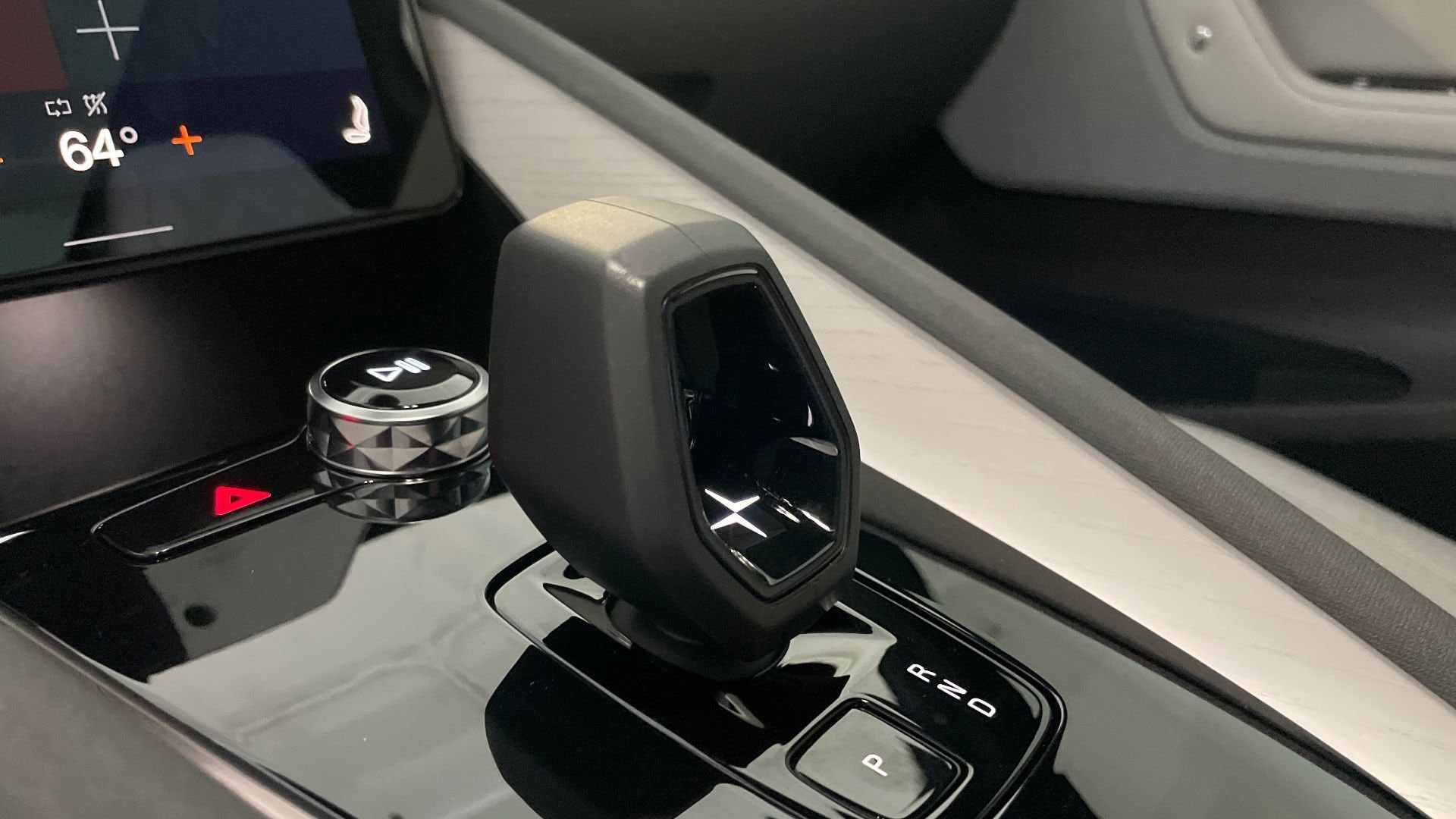 2023 Polestar 2 Performance - Photo 11