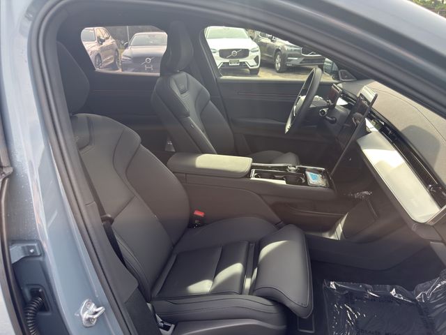 2025 Polestar 3 - Photo 26