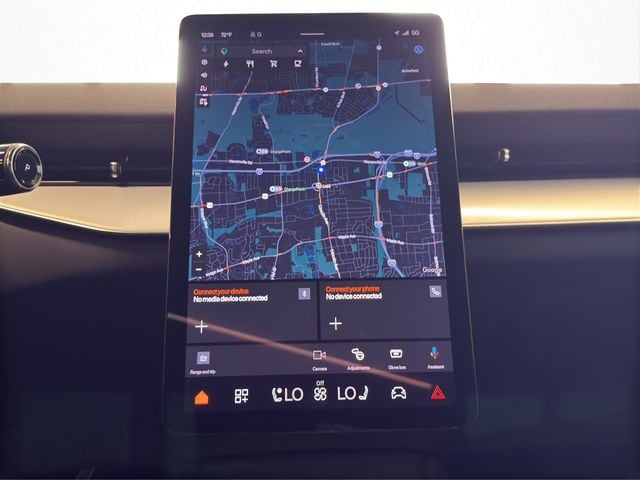 2025 Polestar 3 - Photo 13