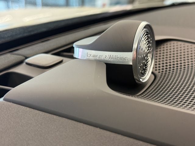2025 Polestar 3 Performance - Photo 31