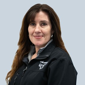 Staff member Lida Ruiz from ID_3d5bd8
