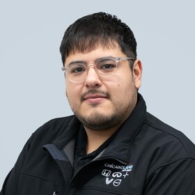 Staff member Salvador Cruz from ID_4afdf0