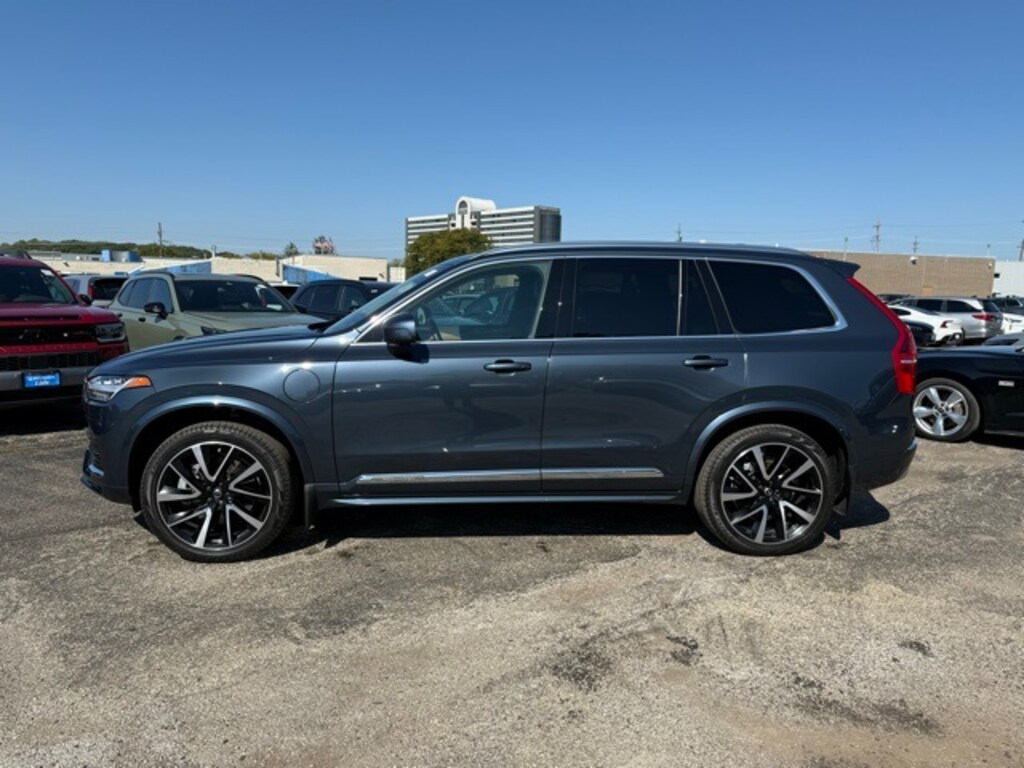 Used 2022 Volvo XC90 Recharge Plug-In Hybrid T8 Inscription Expression Extended Range 6P SUV