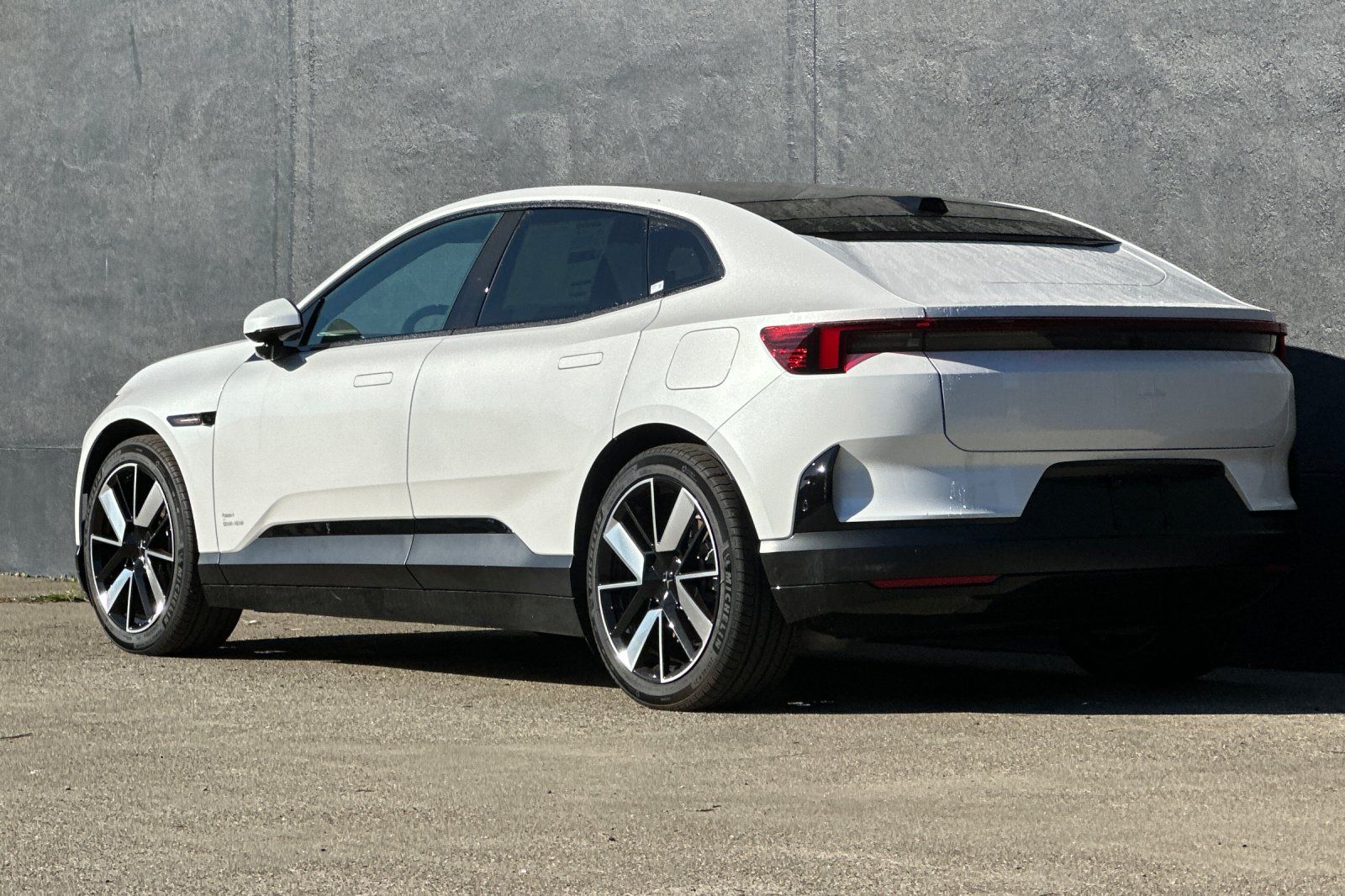 2026 Polestar 4 Base - Photo 6