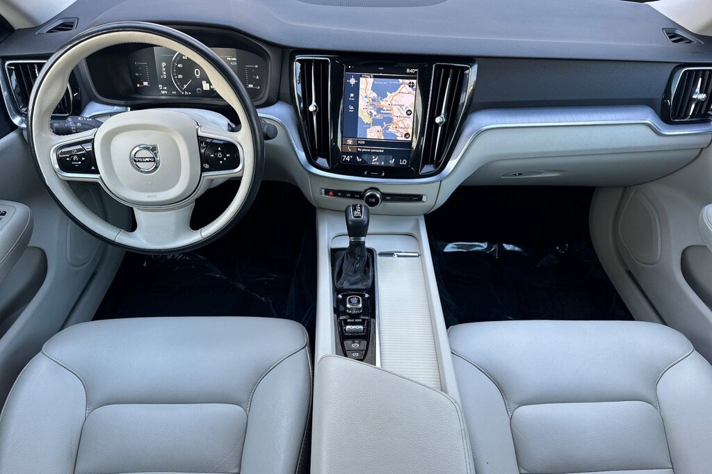 Used 2019 Volvo S60 T6 Momentum Sedan