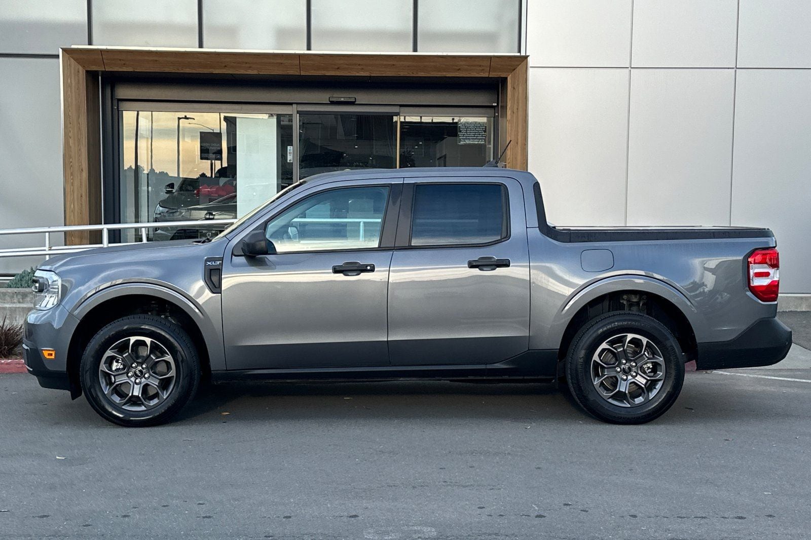 2024 Ford Maverick XLT photo 4