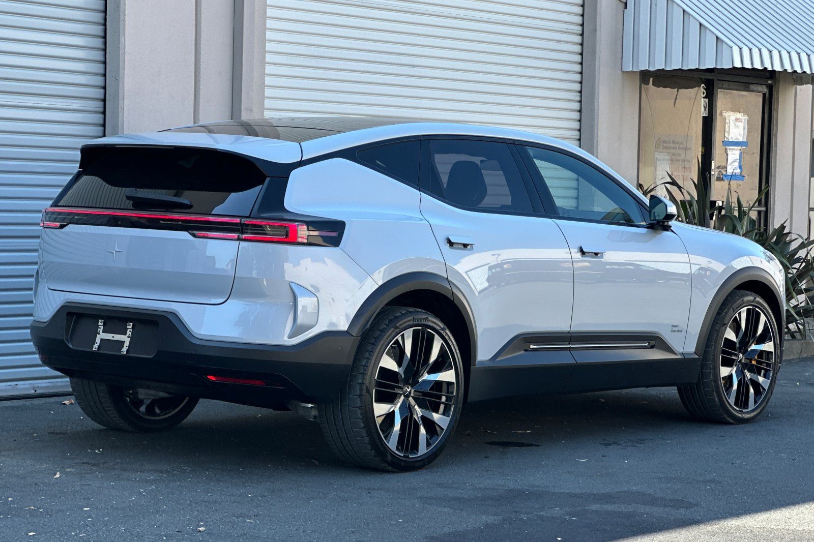 2025 Polestar Polestar 3 photo 2