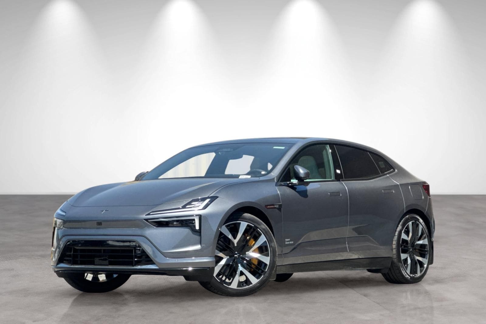 2026 Polestar 4 LRDM's photo