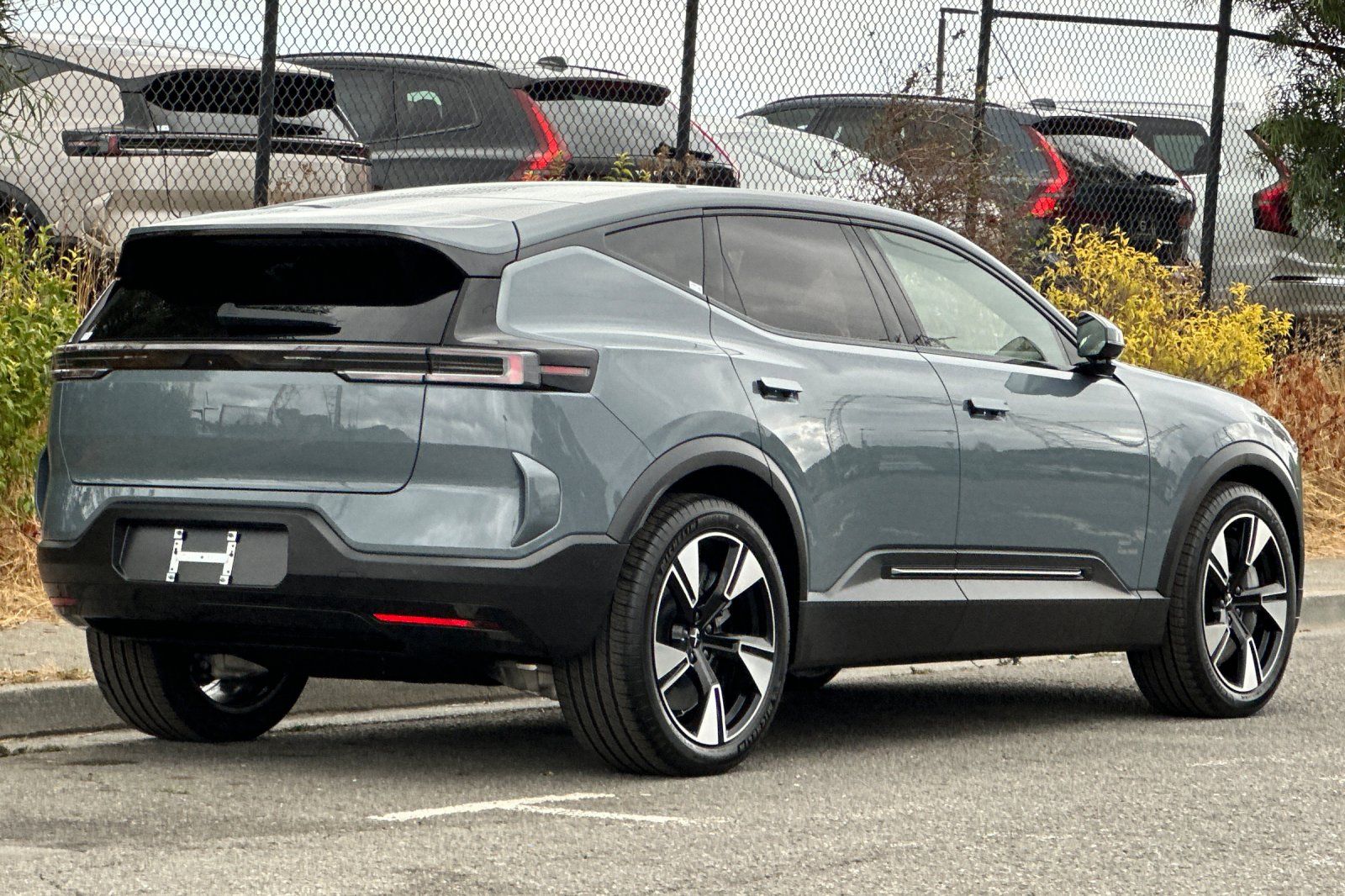2025 Polestar Polestar 3 photo 2