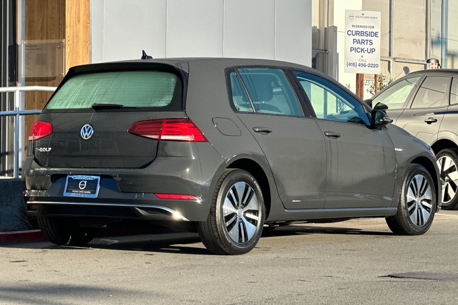 Used 2019 Volkswagen e-Golf e-Golf SE with VIN WVWKR7AU9KW903255 for sale in Corte Madera, CA