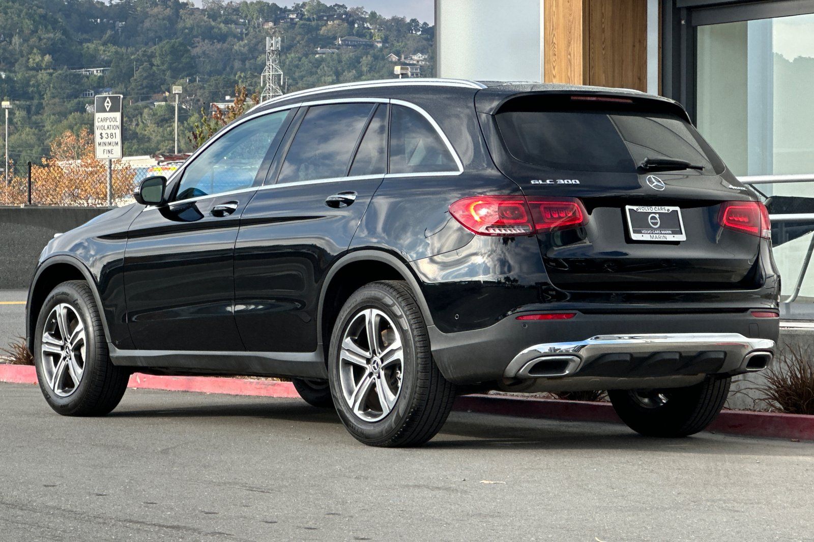 2022 Mercedes-Benz GLC GLC 300 photo 5