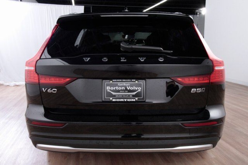 Certified 2025 Volvo V60 Cross Country B5 Plus Wagon