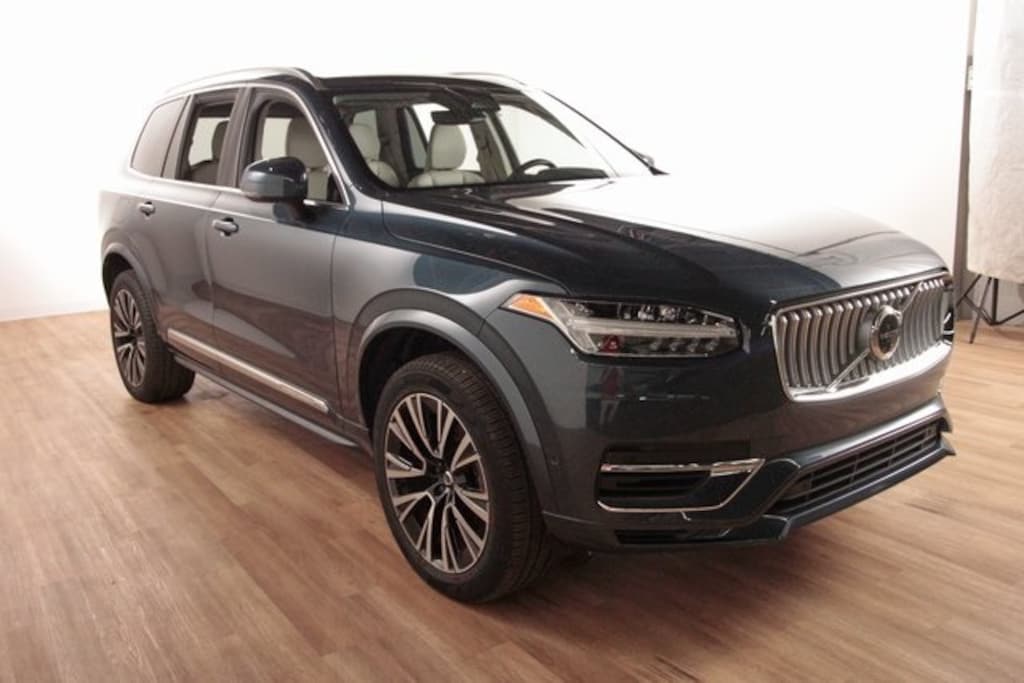 Used 2023 Volvo XC90 Recharge Plug-In Hybrid Plus Bright 7-Seater SUV