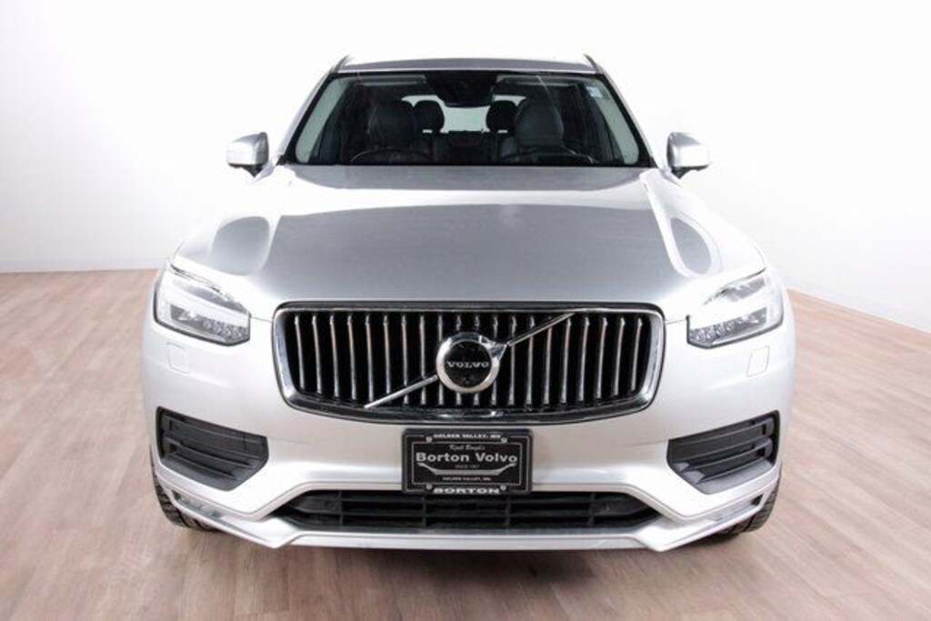 Used 2020 Volvo XC90 T6 Momentum 7 Passenger SUV