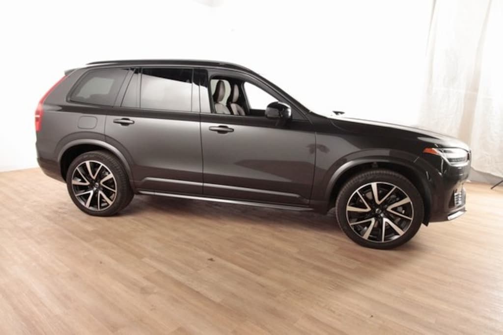 Used 2023 Volvo XC90 Recharge Plug-In Hybrid Plus Dark 7-Seater SUV