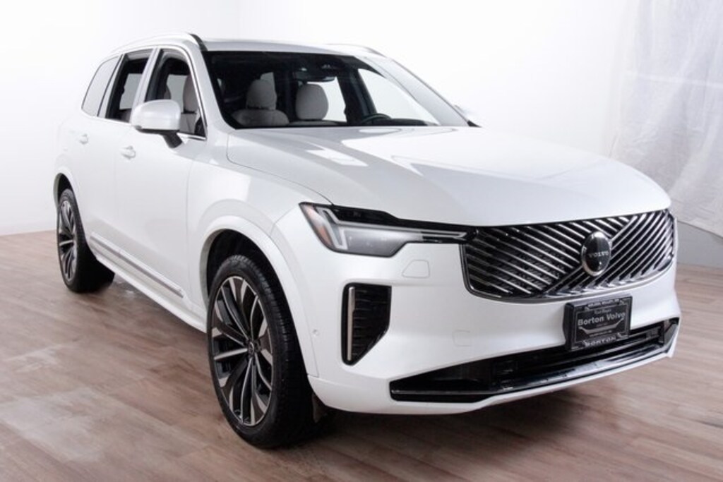 Certified 2025 Volvo XC90 plug-in hybrid T8 (2025.5) Plus 6-Seater SUV