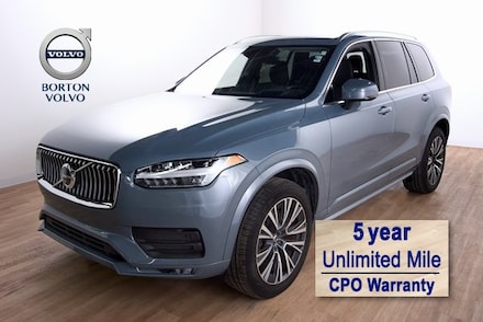 2022 Volvo XC90 T6 AWD Momentum 7 Seater SUV