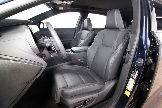 2025 Lexus RX Hybrid 350h - Photo 15