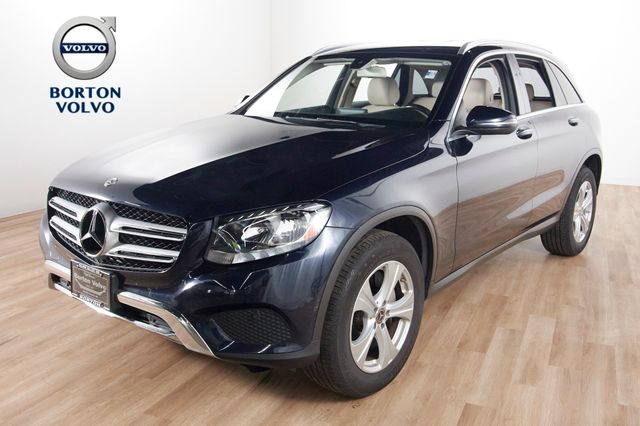 Used 2018 Mercedes-Benz GLC GLC300 with VIN WDC0G4KB5JV075812 for sale in Minneapolis, Minnesota