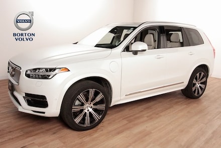 2023 Volvo XC90 Recharge Plug-In Hybrid Plus Bright 7-Seater SUV