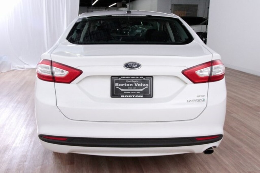 Used 2014 Ford Fusion Hybrid SE Sedan