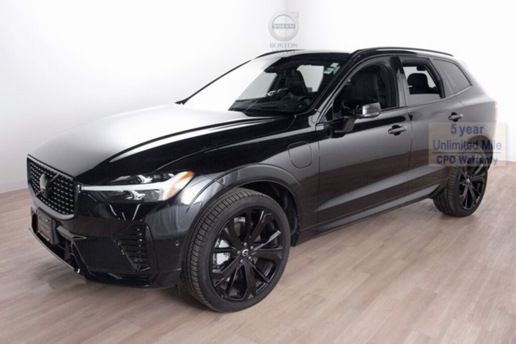 Used 2025 Volvo XC60 plug-in hybrid T8 Ultra Black Edition SUV