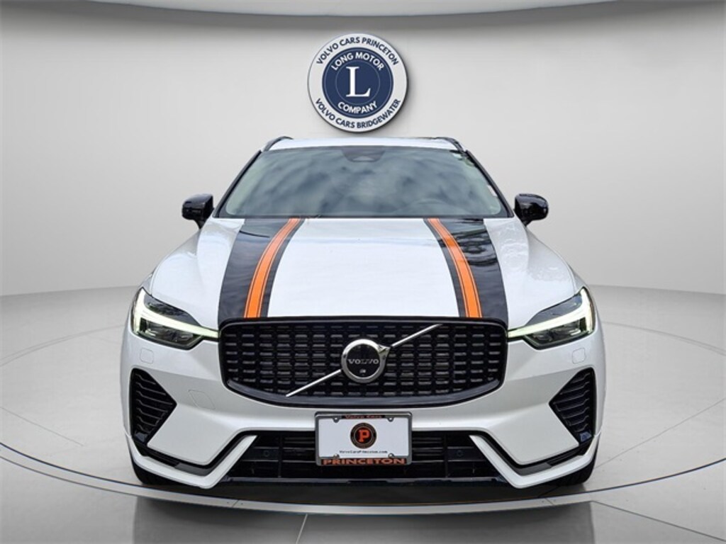 Used 2023 Volvo XC60 Recharge Plug-In Hybrid T8 Plus Dark Theme SUV