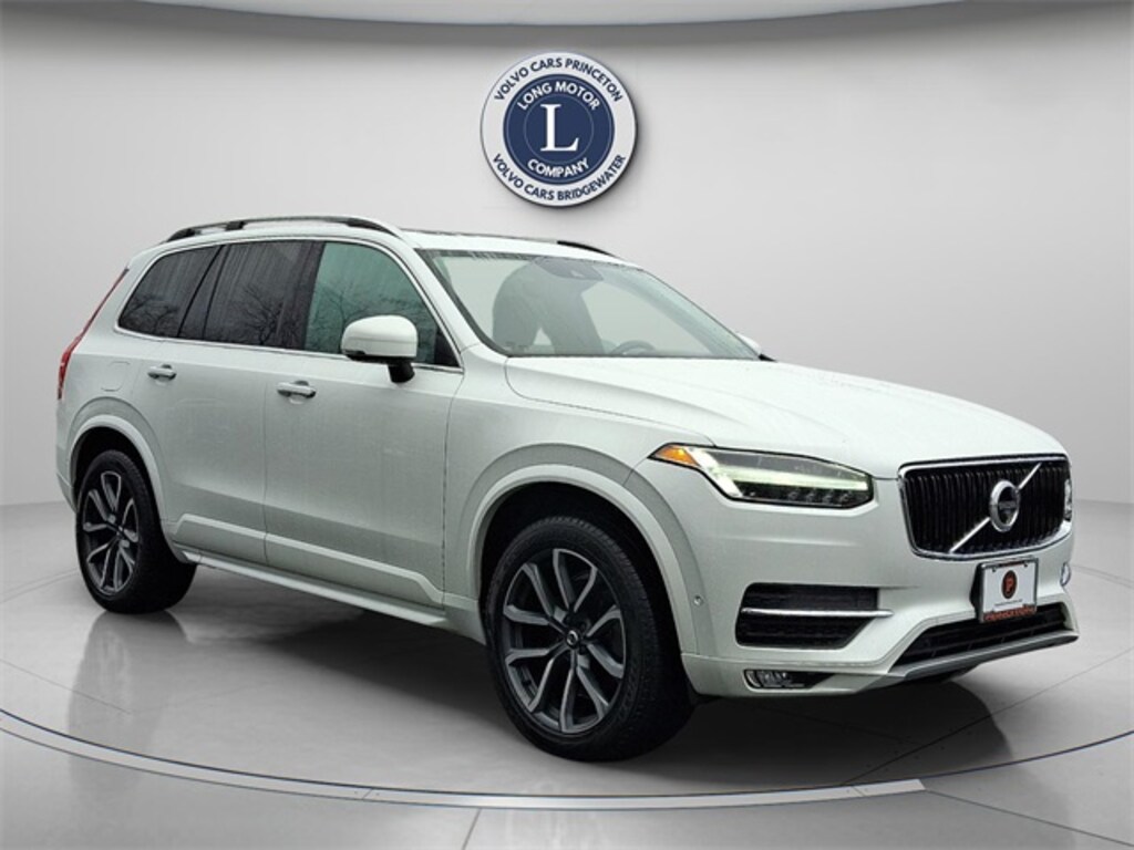 Used 2018 Volvo XC90 T5 Momentum SUV