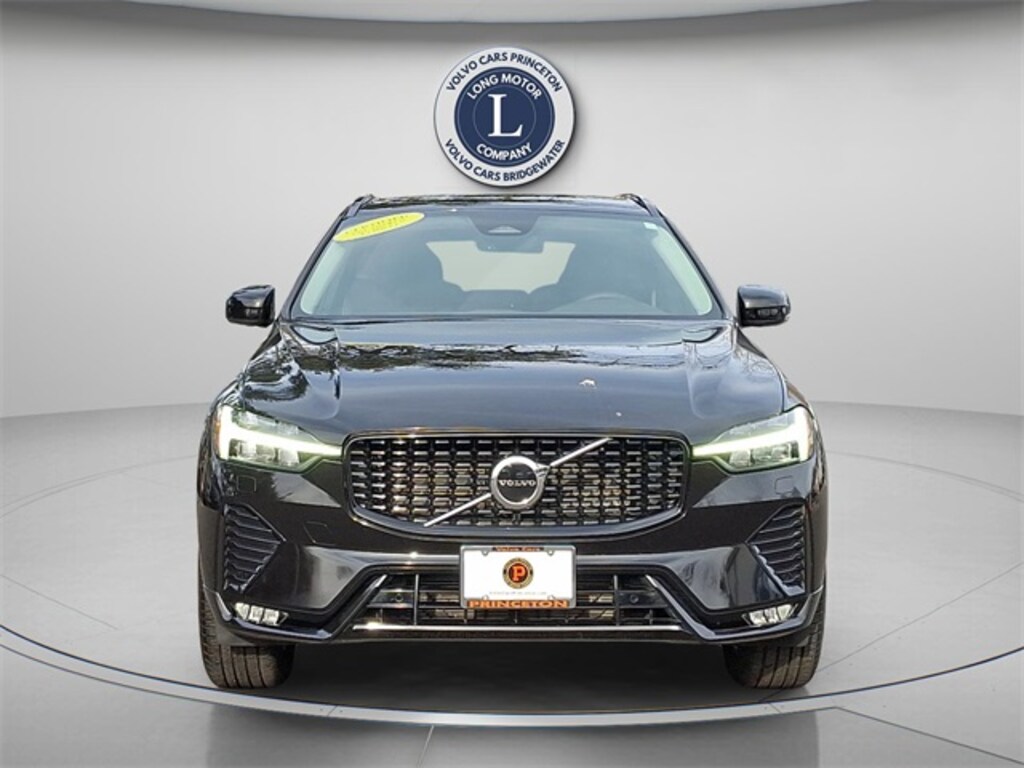 Certified 2025 Volvo XC60 B5 Core SUV