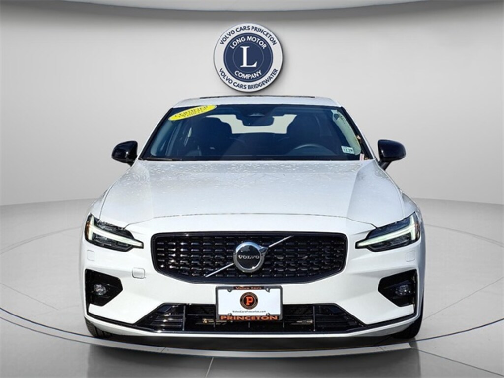 Used 2024 Volvo S60 B5 Core Dark Theme Sedan