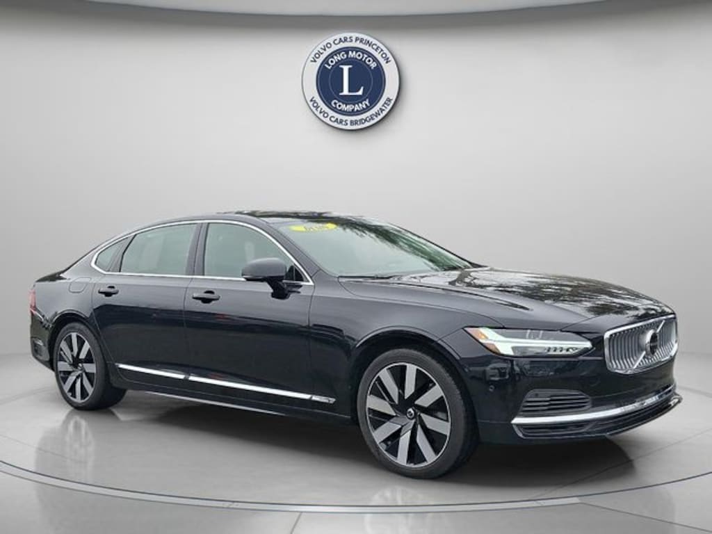 Certified 2024 Volvo S90 Recharge Plug-In Hybrid Ultimate Sedan
