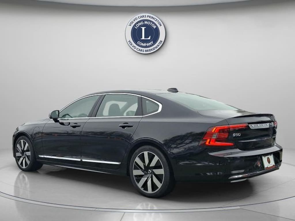 Certified 2024 Volvo S90 Recharge Plug-In Hybrid Ultimate Sedan