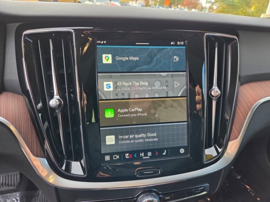 Certified 2025 Volvo V60 Cross Country B5 Plus Wagon