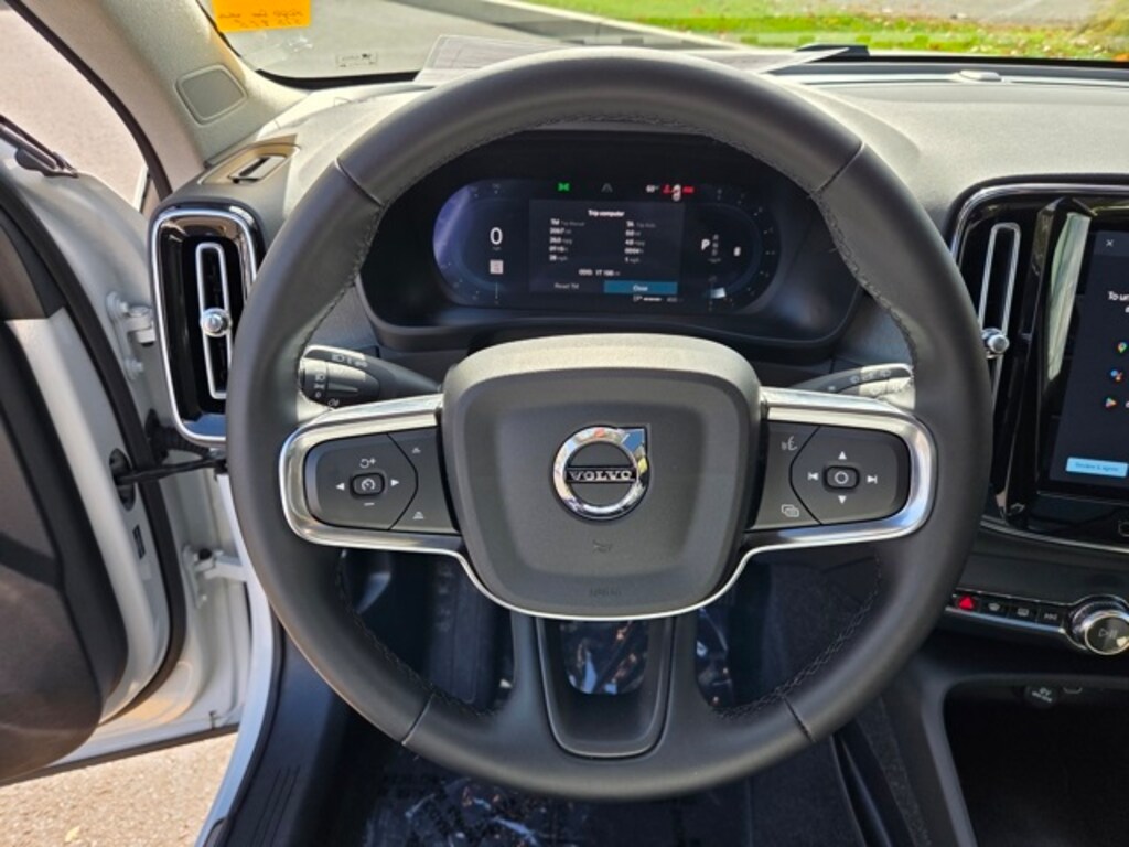 Certified 2025 Volvo XC40 B5 Plus Dark Theme SUV