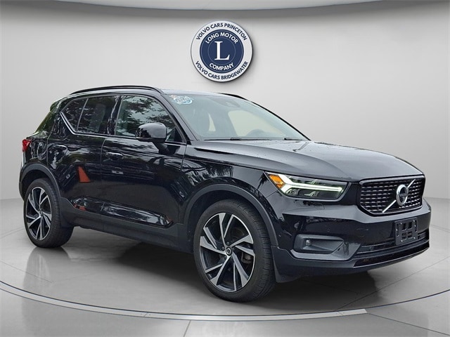 2019 Volvo XC40 R-Design