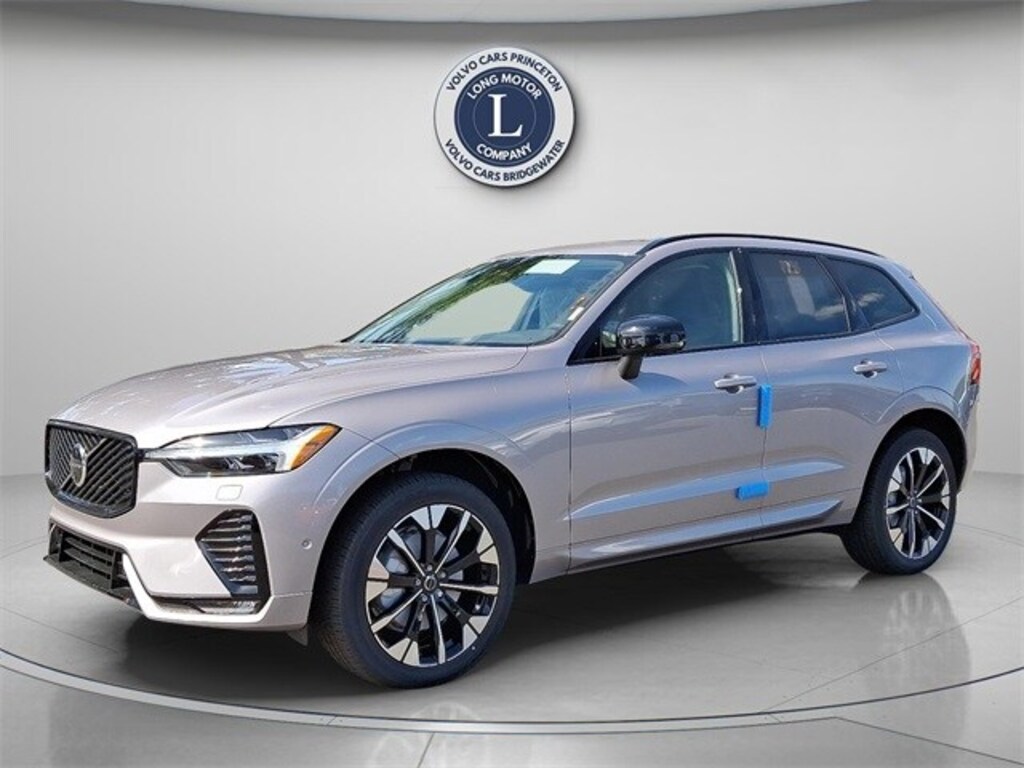New 2026 Volvo XC60 B5 Plus SUV
