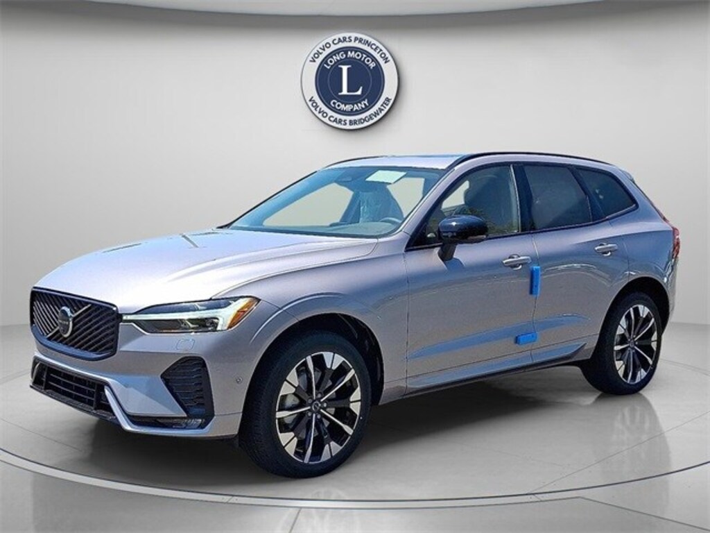 New 2026 Volvo XC60 B5 Plus SUV