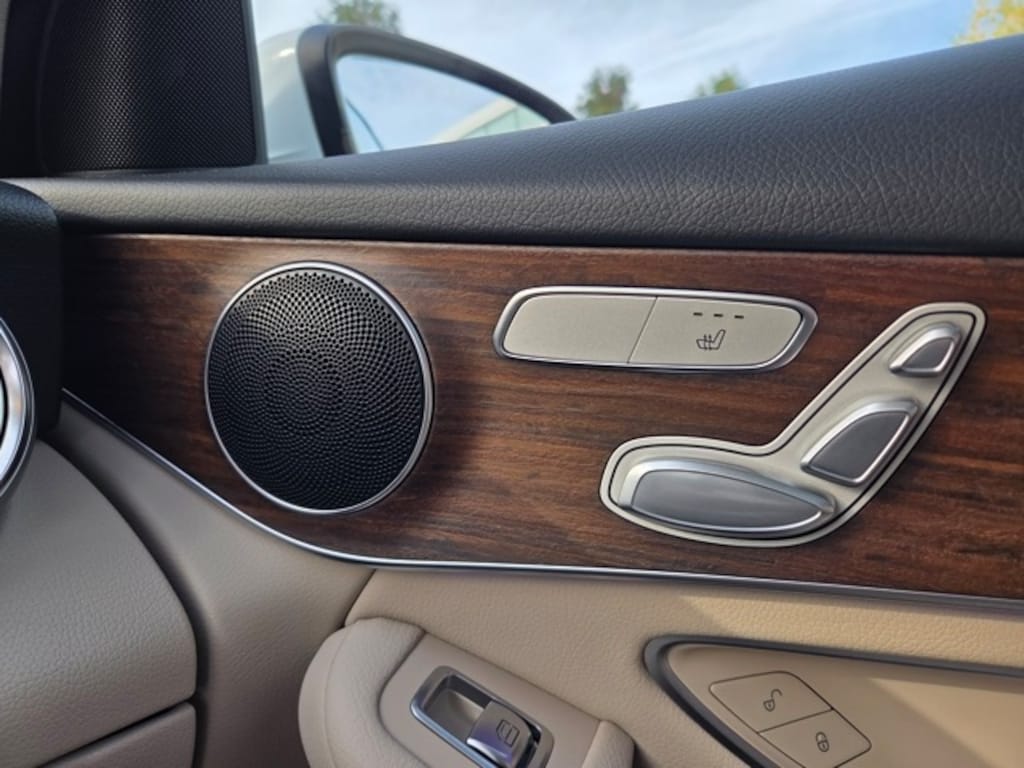 Used 2022 Mercedes-Benz GLC GLC 300 SUV