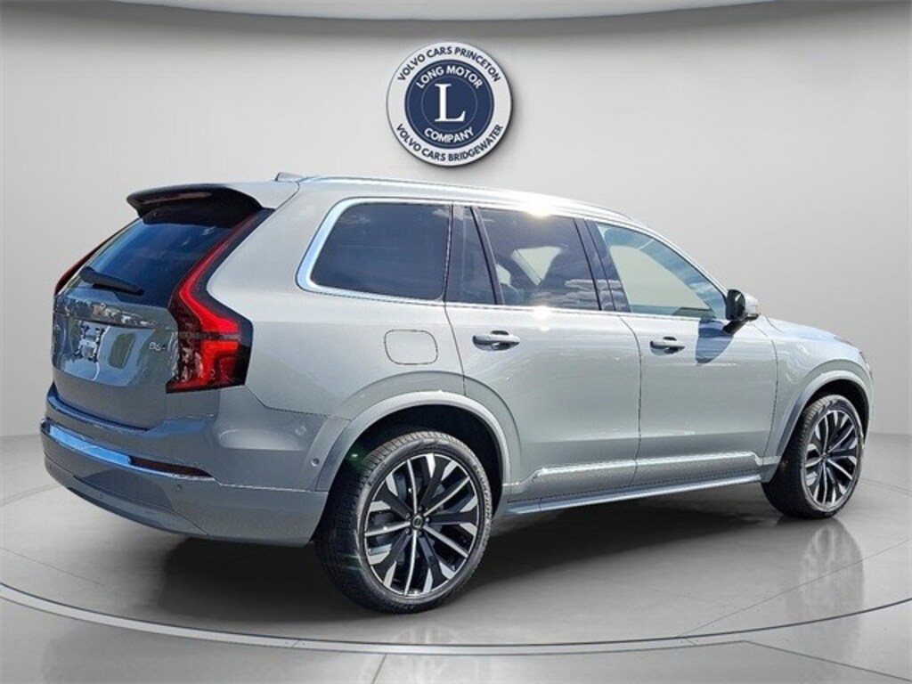 New 2026 Volvo XC90 B6 Plus 7-Seater SUV