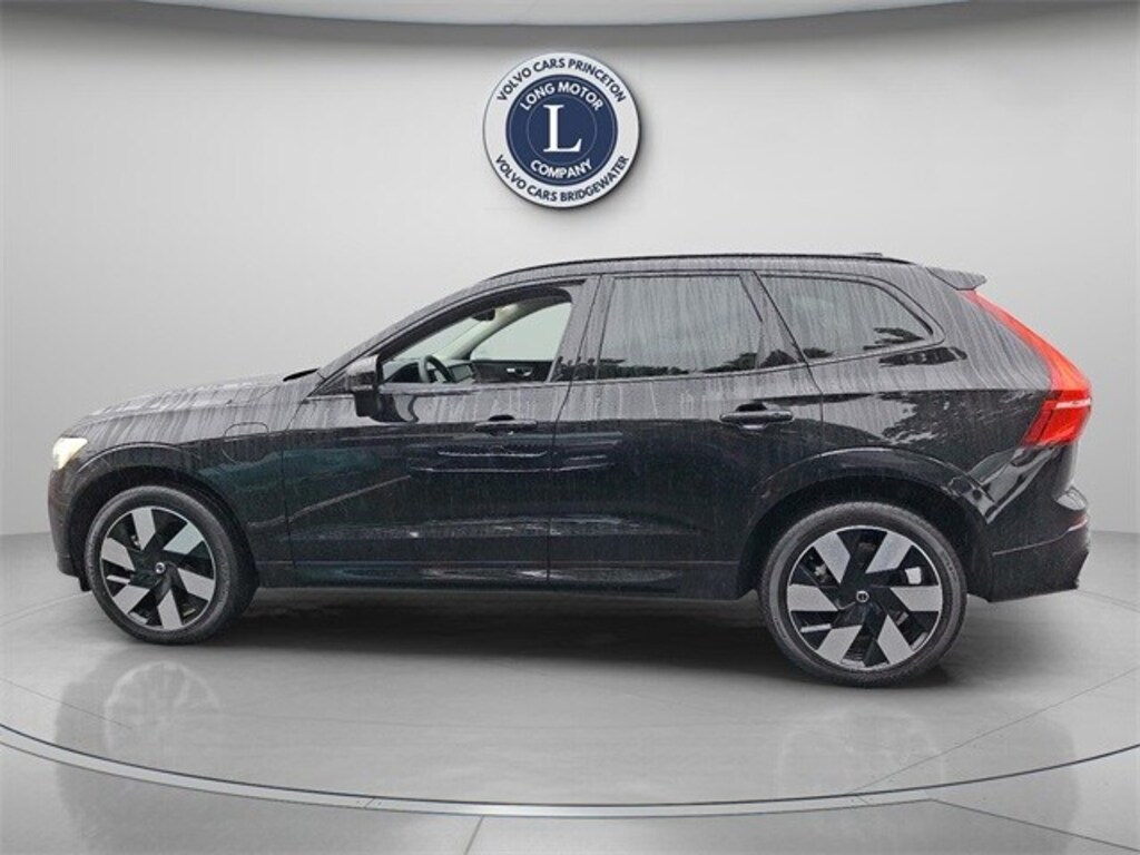Certified 2024 Volvo XC60 Recharge Plug-In Hybrid T8 Plus Dark Theme SUV