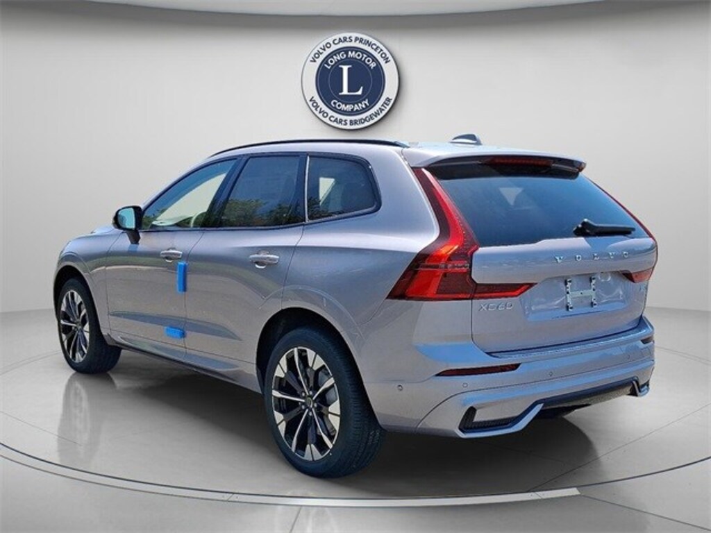 New 2026 Volvo XC60 B5 Plus SUV