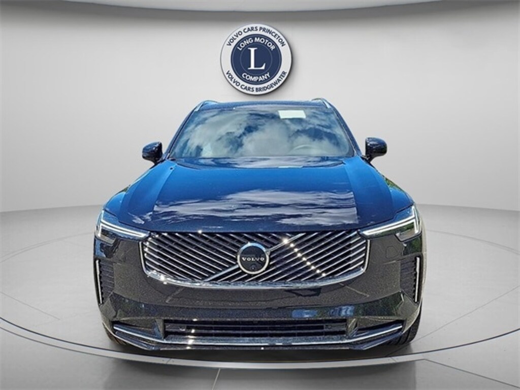 New 2025 Volvo XC90 B6 Plus 7-Seater SUV