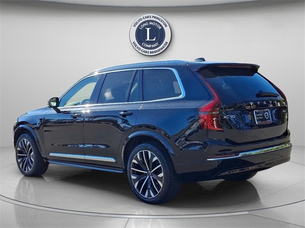 Certified 2025 Volvo XC90 B6 Plus 7-Seater SUV
