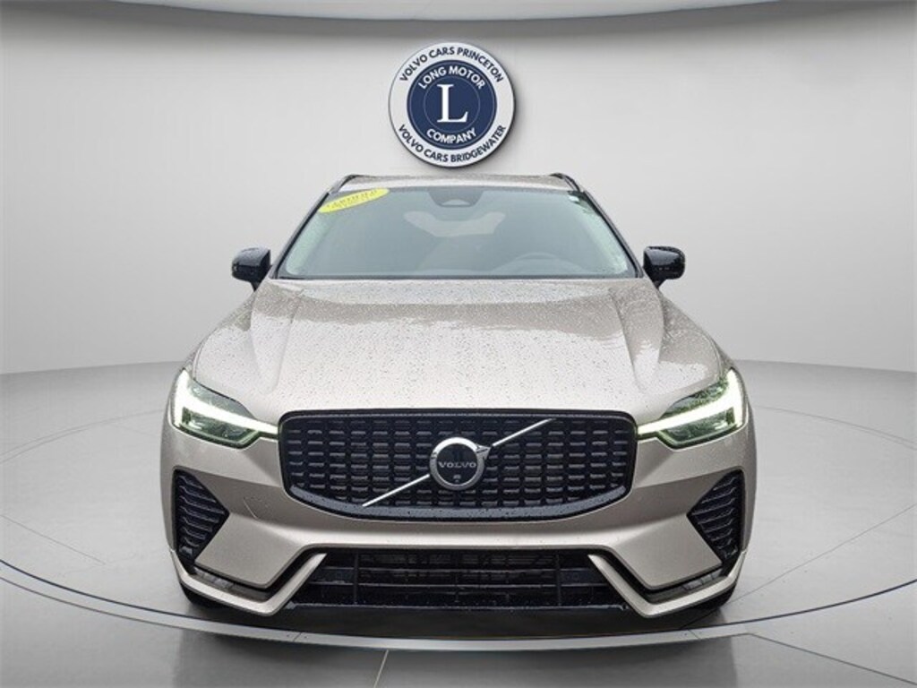 Certified 2025 Volvo XC60 B5 Plus SUV