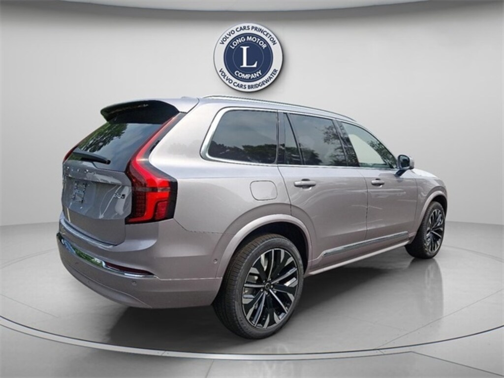 New 2026 Volvo XC90 B6 Plus 7-Seater SUV